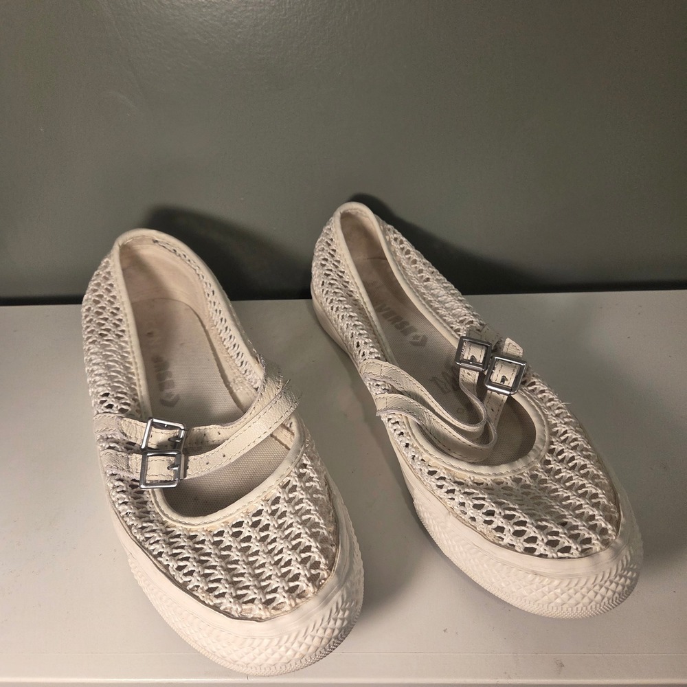 Converse Women's Mesh Double-Buckle Mary Jane Sneakers Size 7.5 Cream - Picture 1 of 7